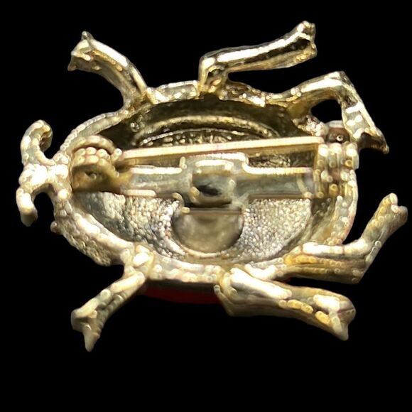 Vintage Gerrys Red Beetle Brooches Set of 2 Gold Tone Insect Pin Fashion Jewelry - Picture 6 of 8